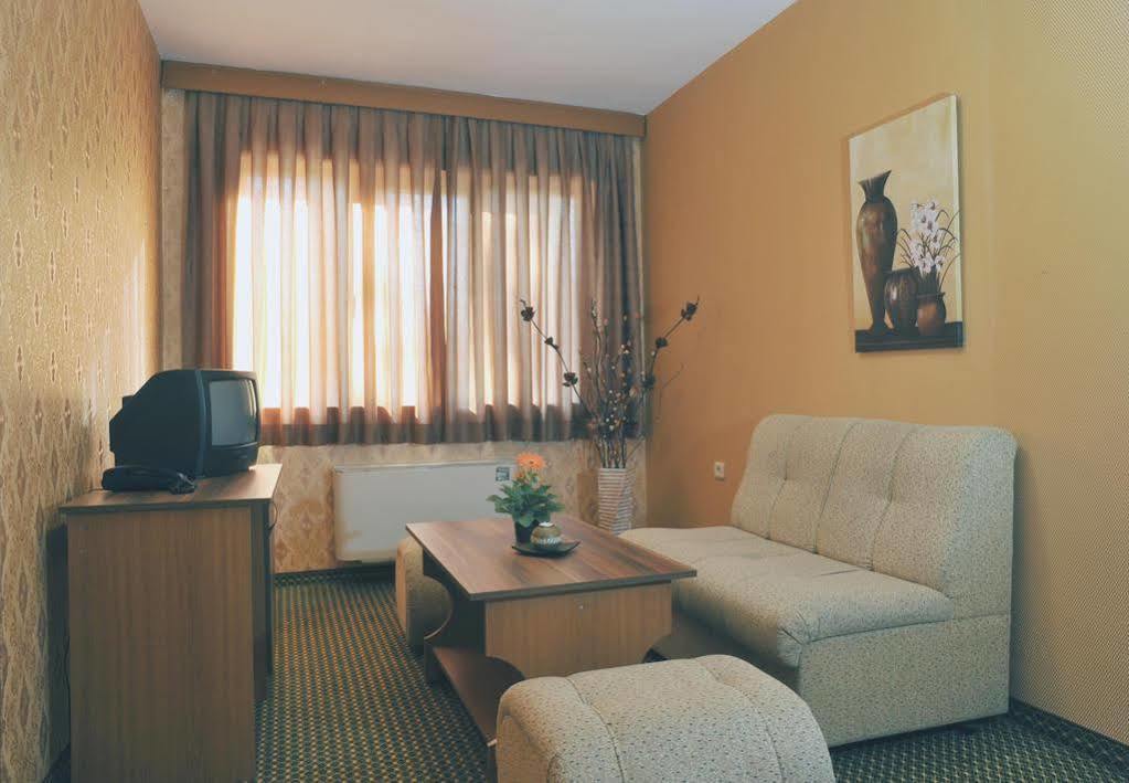 Rodopi Hotel Χάσκοβο Εξωτερικό φωτογραφία